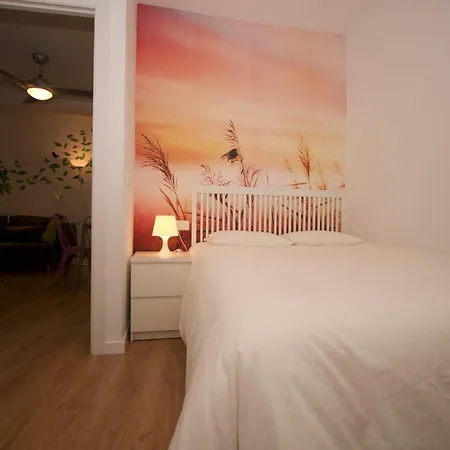 Md Manuela Estelles Apartamento *