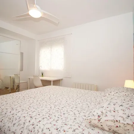 Md Manuela Estelles Apartamento